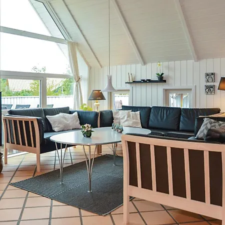 Front In With Sauna Blåvand